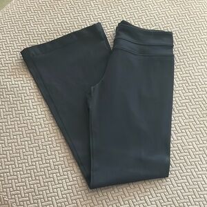 Lululemon Groove high rise Pant Slim